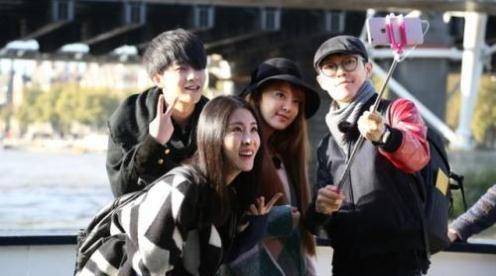 原创被华晨宇隔空表白后张碧晨难掩好心情两人要在一起了吗