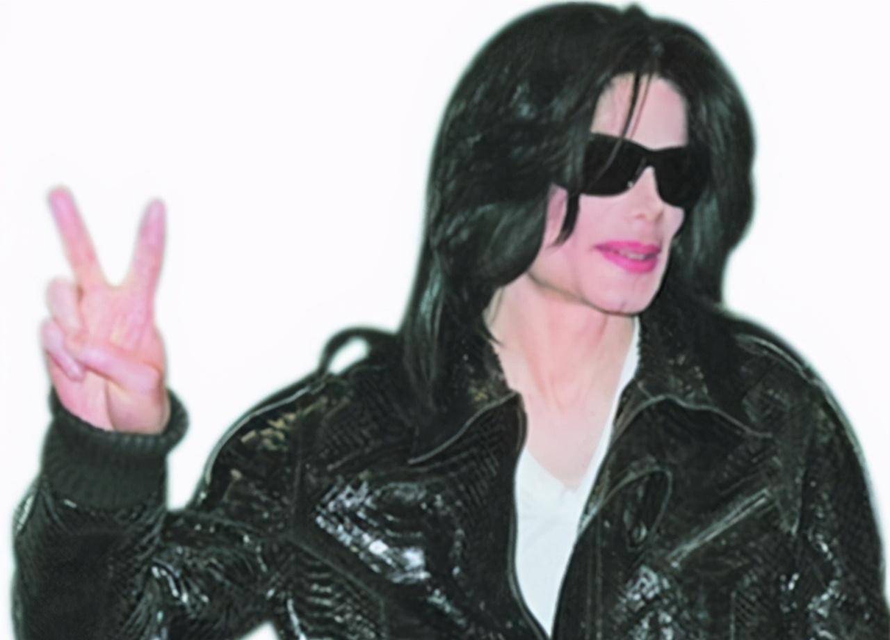 让人了解了迈克杰克逊前半生所做的事情,他被称为美国"流行音乐之父"