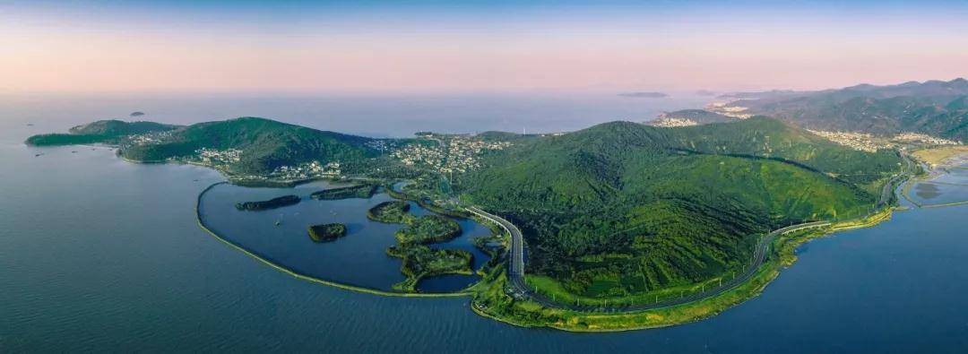 售楼处电话苏州一线湖景别墅御王府欢迎您御王府小区环境指定网站