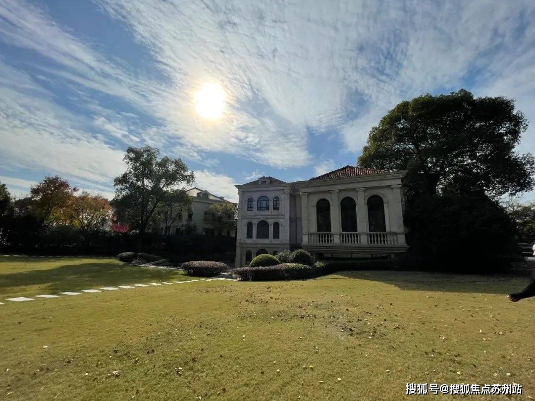 月湖山庄售楼处电话4008828814售楼处电话来电尊享优惠活动