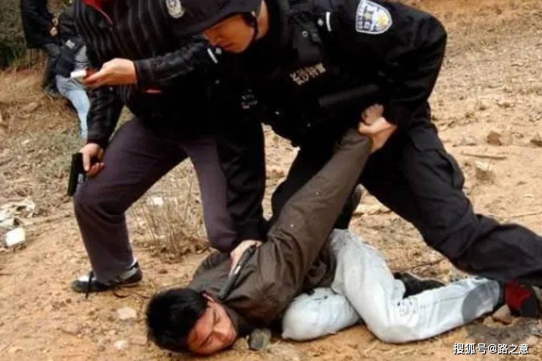 被洗劫一空,1998年隆回县"12·30"特大抢劫案侦破始末_铜仁_歹徒_李阳