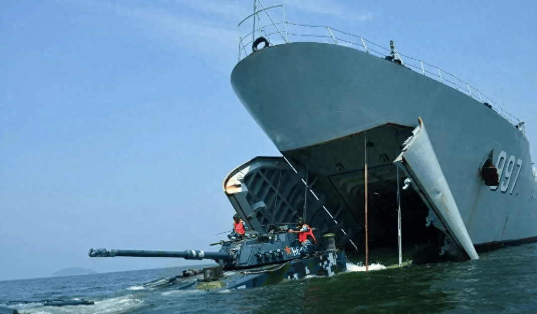 原创首波次5万兵力海军陆战队进行扩编中国跨海登陆能力有保证