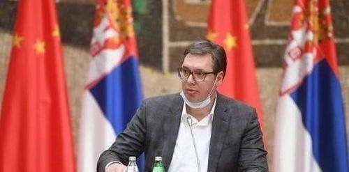 塞尔维亚总统又哭了这次是为了什么和第一次有点不一样