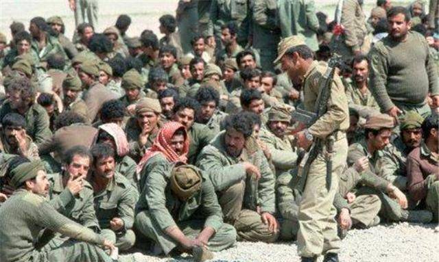 原创苏莱曼尼死后的伊朗人们游行高喊痛哭背后隐藏着什么