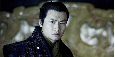 夏侯威在他生命的第四十九年的最后一个月,忽然生了一场大病.