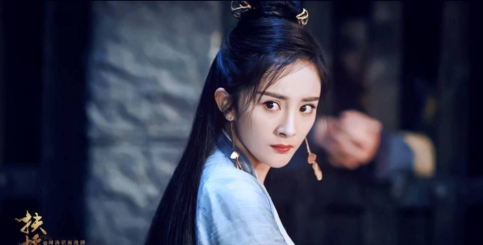 原创拼命三郎杨幂出道多年活得透彻网友怒赞其三观正