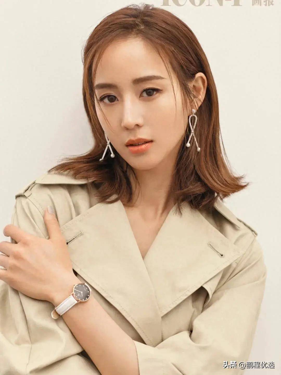 张钧甯一点都不像四十的她长得很年轻而且给人一种很舒服的感觉