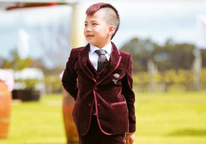 原创胡军儿子才是整容式长大小时候像爸爸如今成翻版易烊千玺