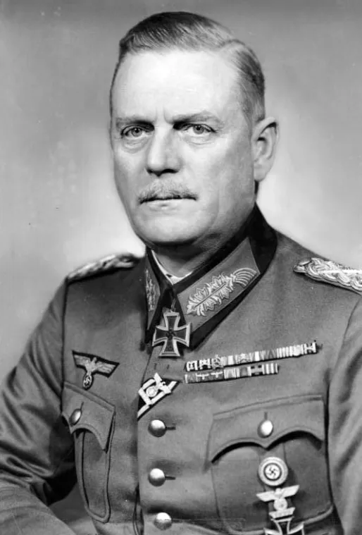 希特勒死后,整个世界立刻发生了什么改变?_纳粹_德国_苏联