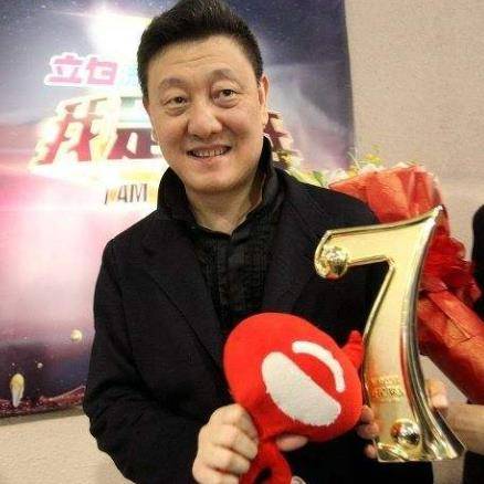 2014年的"歌王"韩磊,曾登过9次舞台,如今为何没有消息?