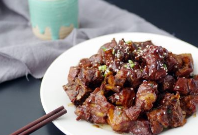 焦糖排骨做法干酥香甜的焦糖排骨做法