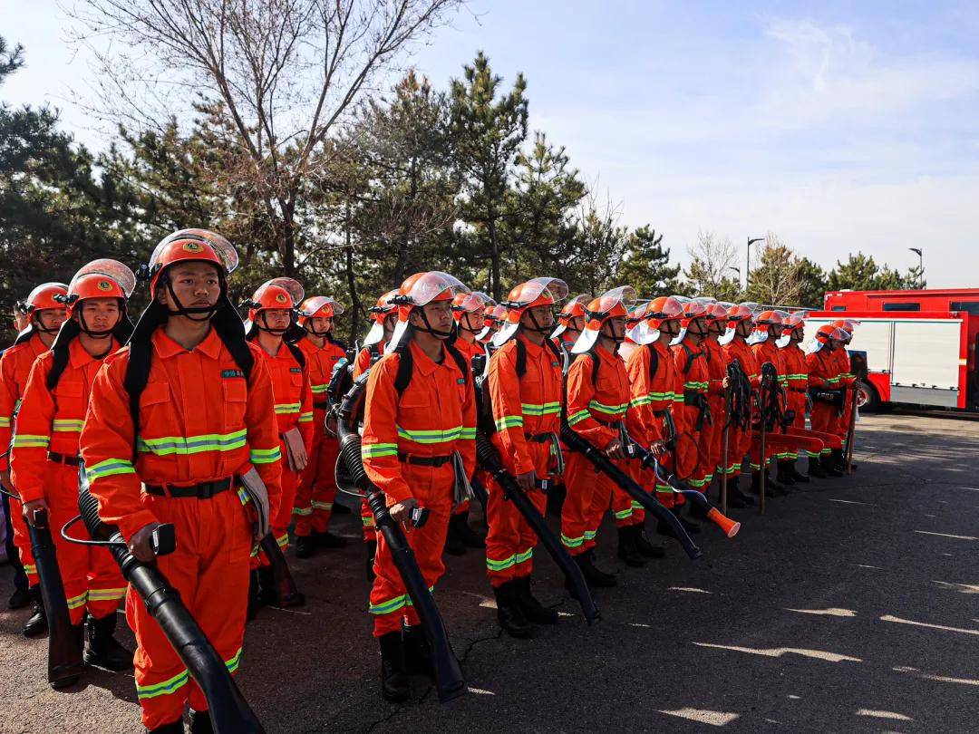大同市森林草原消防大队开展重点时段备勤演练