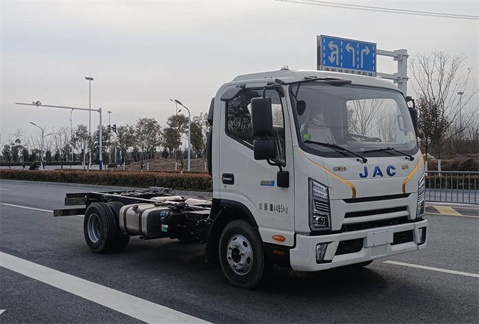 福田/江淮领衔 换电/混动占比提升 轻卡市场要"变天"?