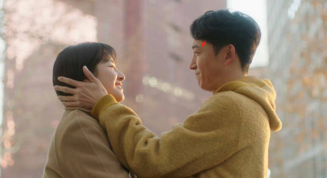 原创这次轮到于和伟翻车了新剧与小30岁女演员吻戏一出观众直呼辣眼睛