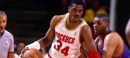 nba历史奥尼尔唯一的恐惧对手奥拉朱旺