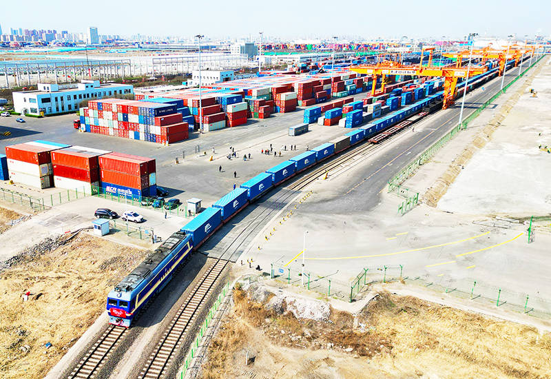 便利货物通关天津首发铁路快通模式中欧班列
