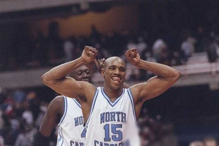 卡特nba生涯赚了多少净资产入选名人堂后半人半神地挣了多少钱