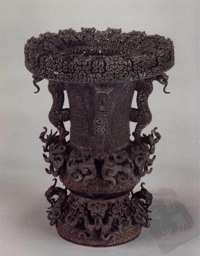 原创一种古代青铜器镂空花纹工艺如今可用于航空发动机涡轮叶片中