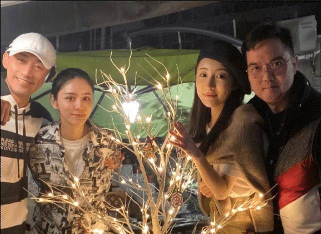 林峰已当爸网曝张馨月已在深圳医院产下女婴网友纷纷发文恭喜