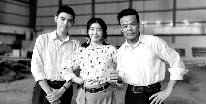 目前戏份已杀青,还有张雪迎等明星饰演_陈飞宇_片场_名字