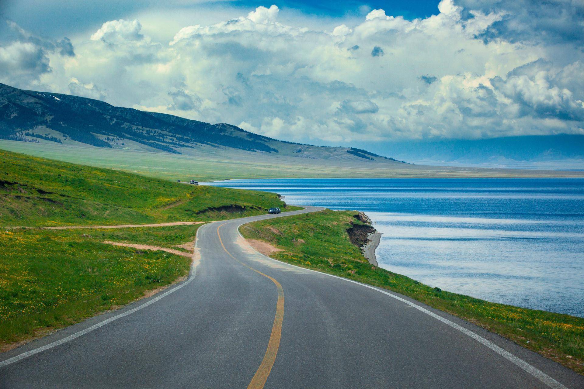 新疆旅游7天攻略必玩的景点,新疆七日游攻略和景点,,_