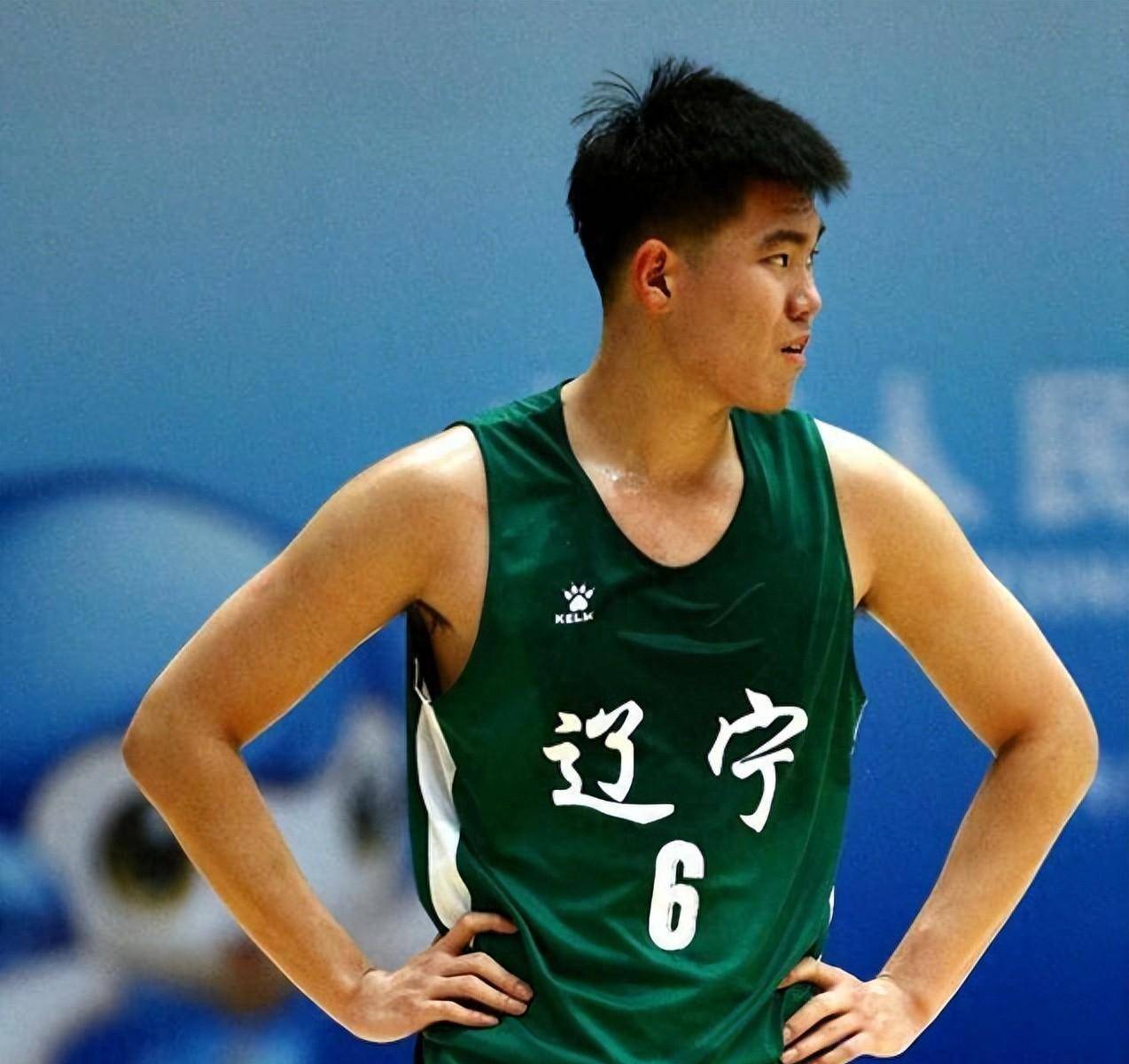 第二场比赛,他们以89-101不敌深圳队.