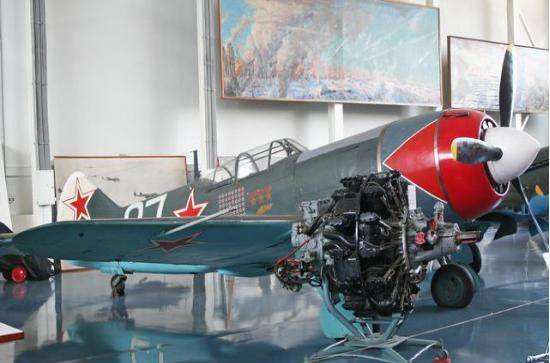 中算是很轻的一种,就拿la-7在东线战场上最常遇到的德军fw-190a8来说