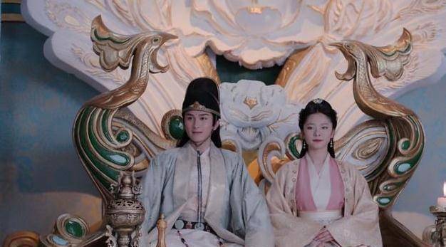 陈情令秦愫和金光瑶是同父异母的兄妹知道真相后她选择自尽