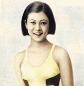 初出茅庐时,杨秀琼还只是个小女孩,在全港游泳大赛上她一下斩获了两