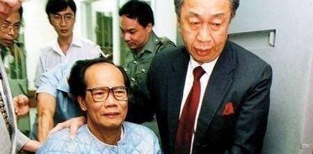 他是香港大毒枭,传奇一生,临终前说了八个字,如今依然流行_吴锡豪