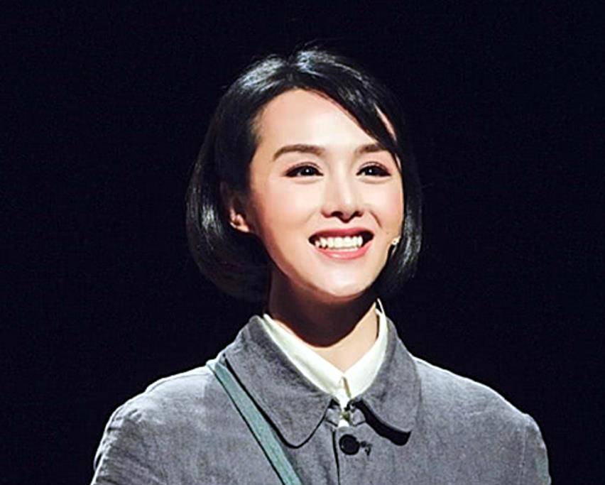 原创饶敏莉曾被誉为小刘晓庆嫁给最穷影帝后她的现状如何