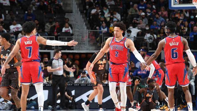 原创活塞队挖掘潜力如何利用富尼耶的合同进行交易重建