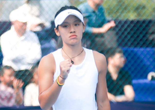 20岁女网球选手以6比1和7比5横扫劲敌夺得第8冠,郑钦文迎来新助力_中