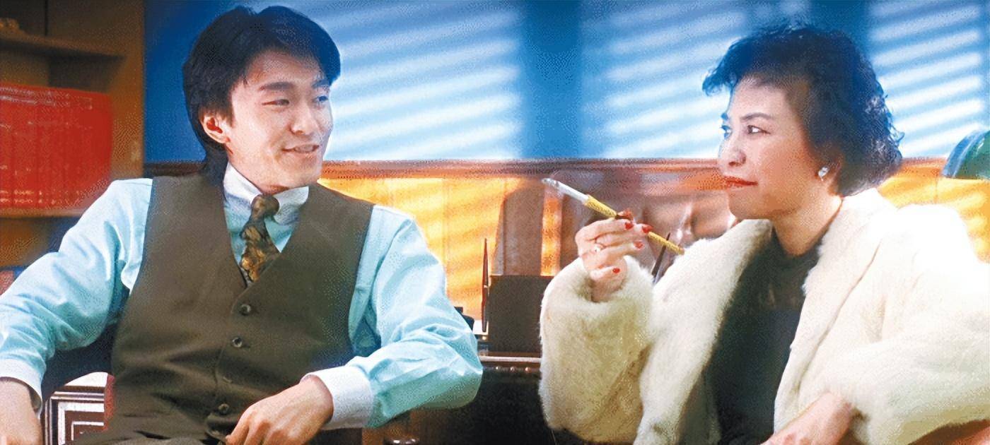 很多我们熟知的影视作品,都有她的参演,比如《精装追女仔2》《家有