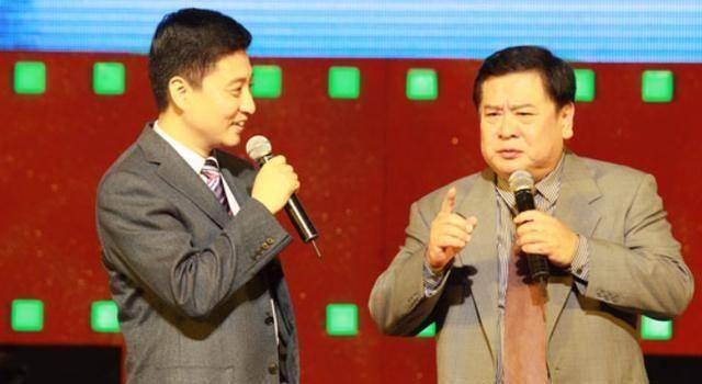 有了春晚的人气加持,周炜的事业开始风生水起,接连创作了《女兵王燕》