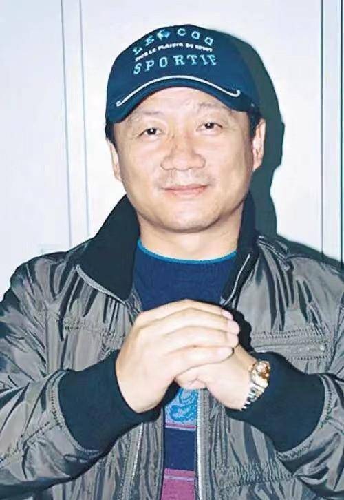 原创谢广坤唐鉴军不辜负赵本山的期望出名后拒绝分手不孕妻子