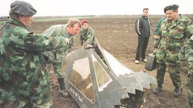 原创科索沃战争失控导弹击落f117战机为何美军却轰炸我国大使馆