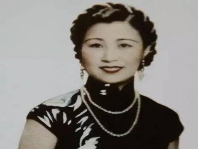 严幼韵活了112岁的复旦校花不锻炼也不忌口爱吃肥肉