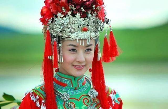 从无戏可拍到最火女艺人杨紫靠得是这两个字