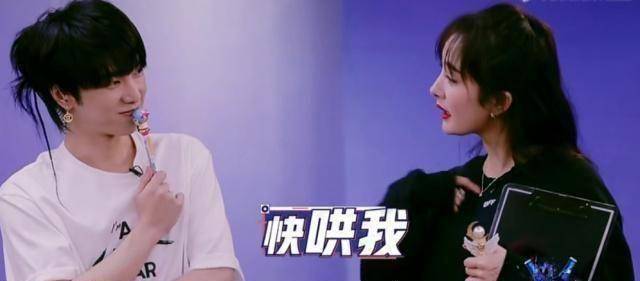 从这些举动可以看出杨幂有多喜欢华晨宇