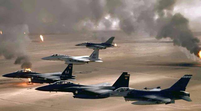 原创1991年海湾战争伊拉克被打多惨百万大军成废铁美军伤亡仅数百