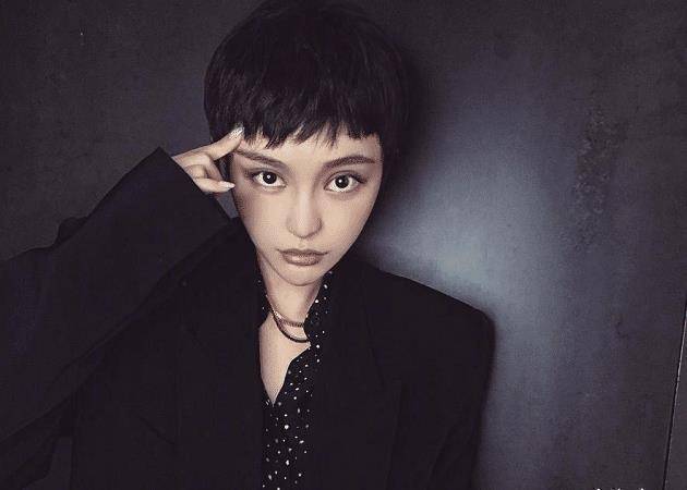 她还是一位小有名气的网红,曾经的时候被人称作"小angelababy"