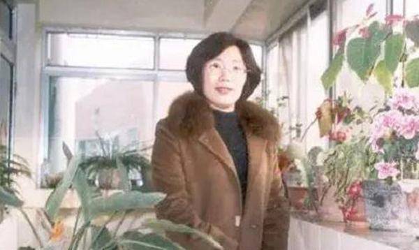 原创曾嫌在家养胎太无聊王小云连破美国顶级密码国家奖励她700万