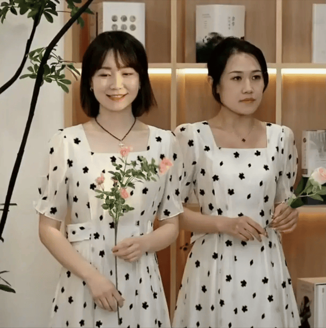 宇辉第一次卖女装,居然是波点裙,意外带火了女导演苏苏_娱乐_挑战