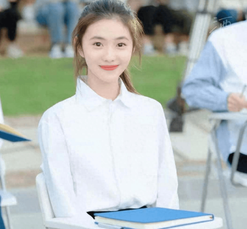 搭档实力派演员张译,余皑磊,影帝范伟.