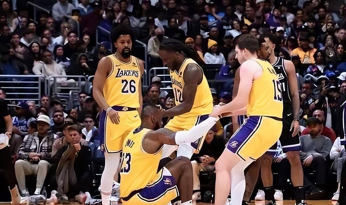 「深度」莫兰特解约,湖人确认范德比尔特伤势,季后赛前景堪忧_影响_赛