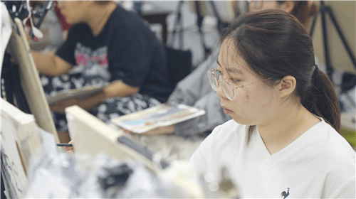 北京哪家画室好成功轨迹与清美屹立助力艺考生圆梦名校