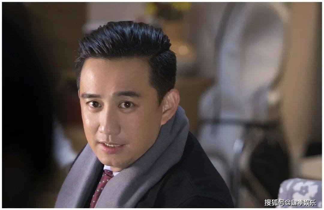 原创52岁黄磊回应无戏可拍同年龄的却无空档李幼斌老师的话应验了