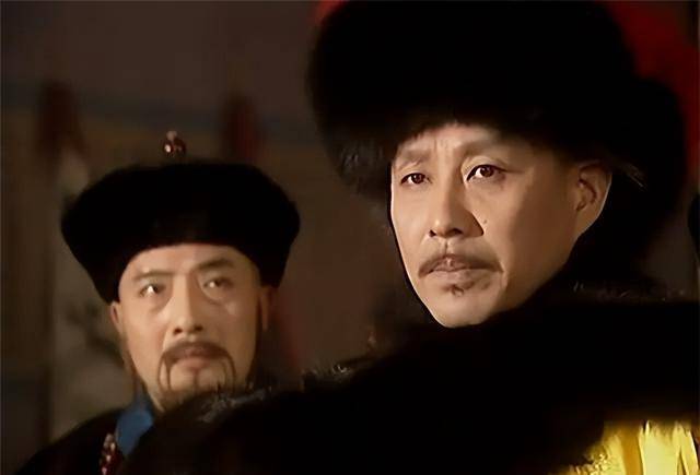 原创纳兰明珠得知康熙想处死自己吩咐妻子快去弹劾我说我要谋反