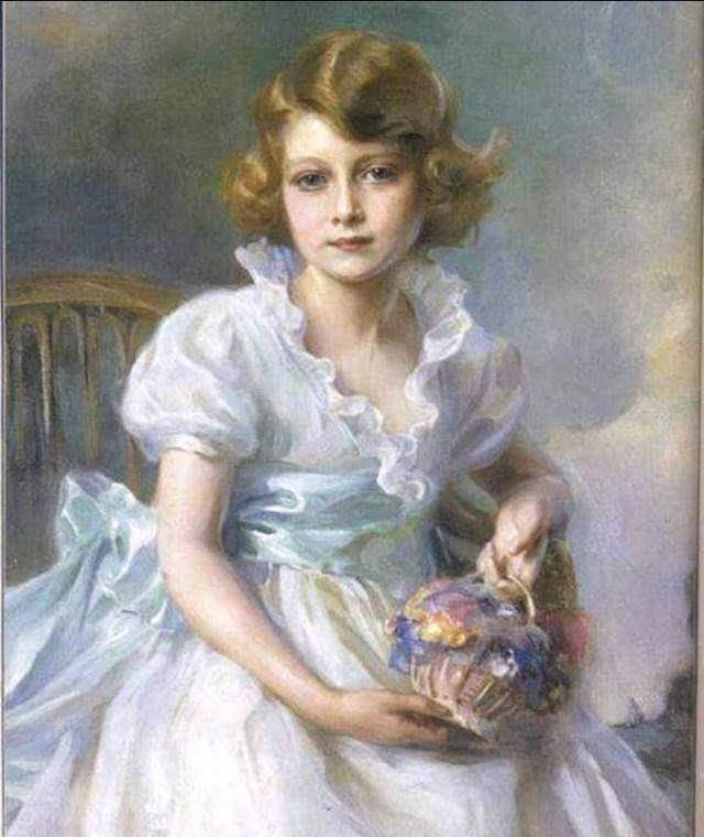 原创年轻时伊丽莎白二世有多美风华绝代贵气十足不愧为一代女王